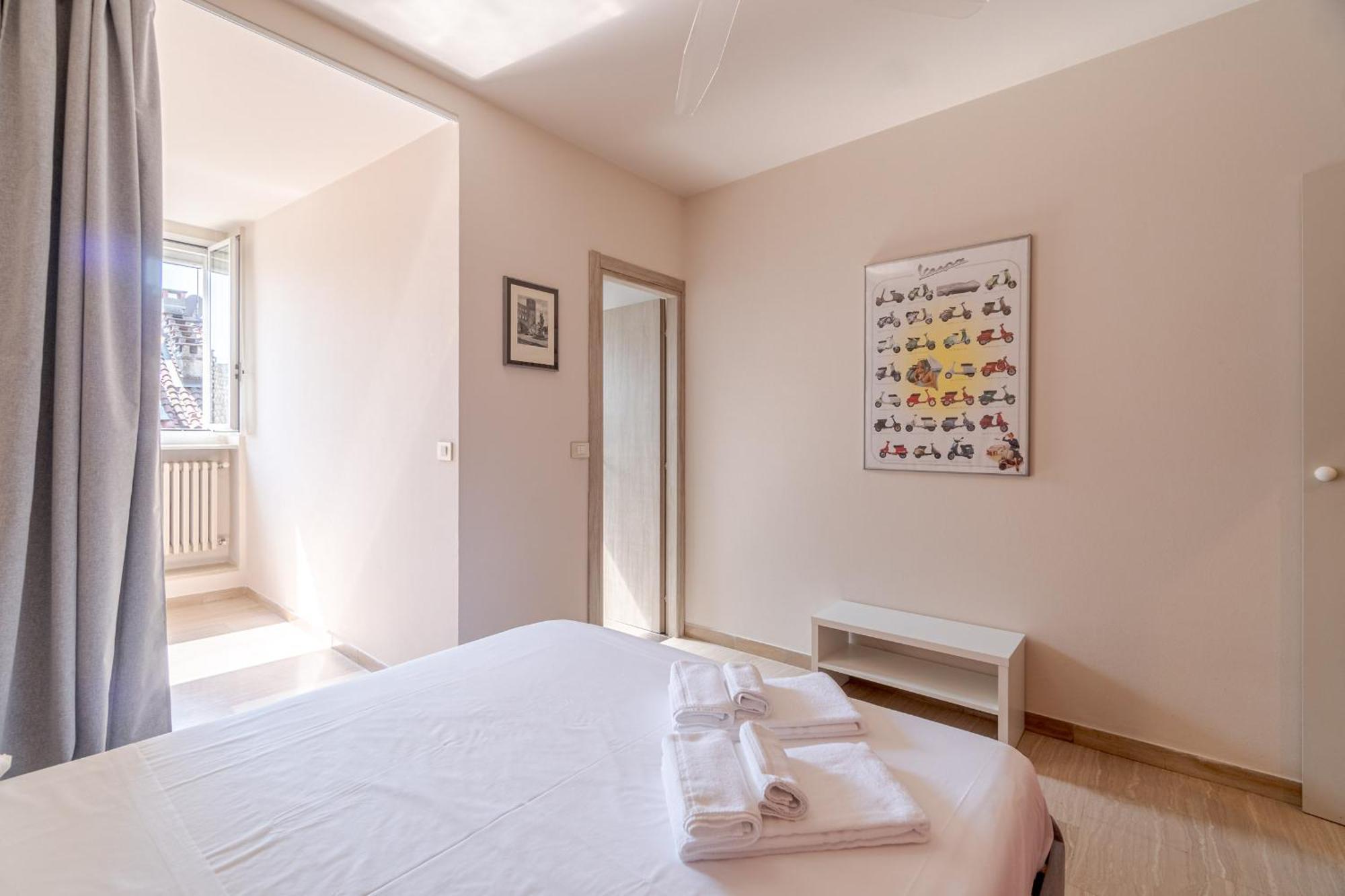 Casa Valeggio Attic Apt Few Steps From Porta Nuova Apartment Turin Exterior photo