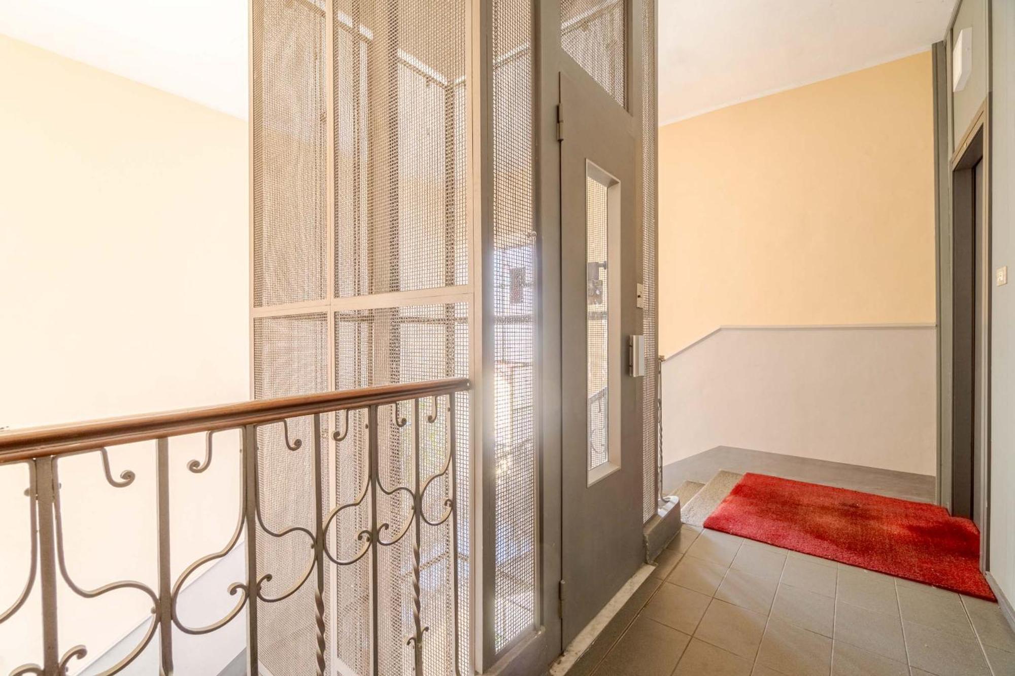 Casa Valeggio Attic Apt Few Steps From Porta Nuova Apartment Turin Exterior photo