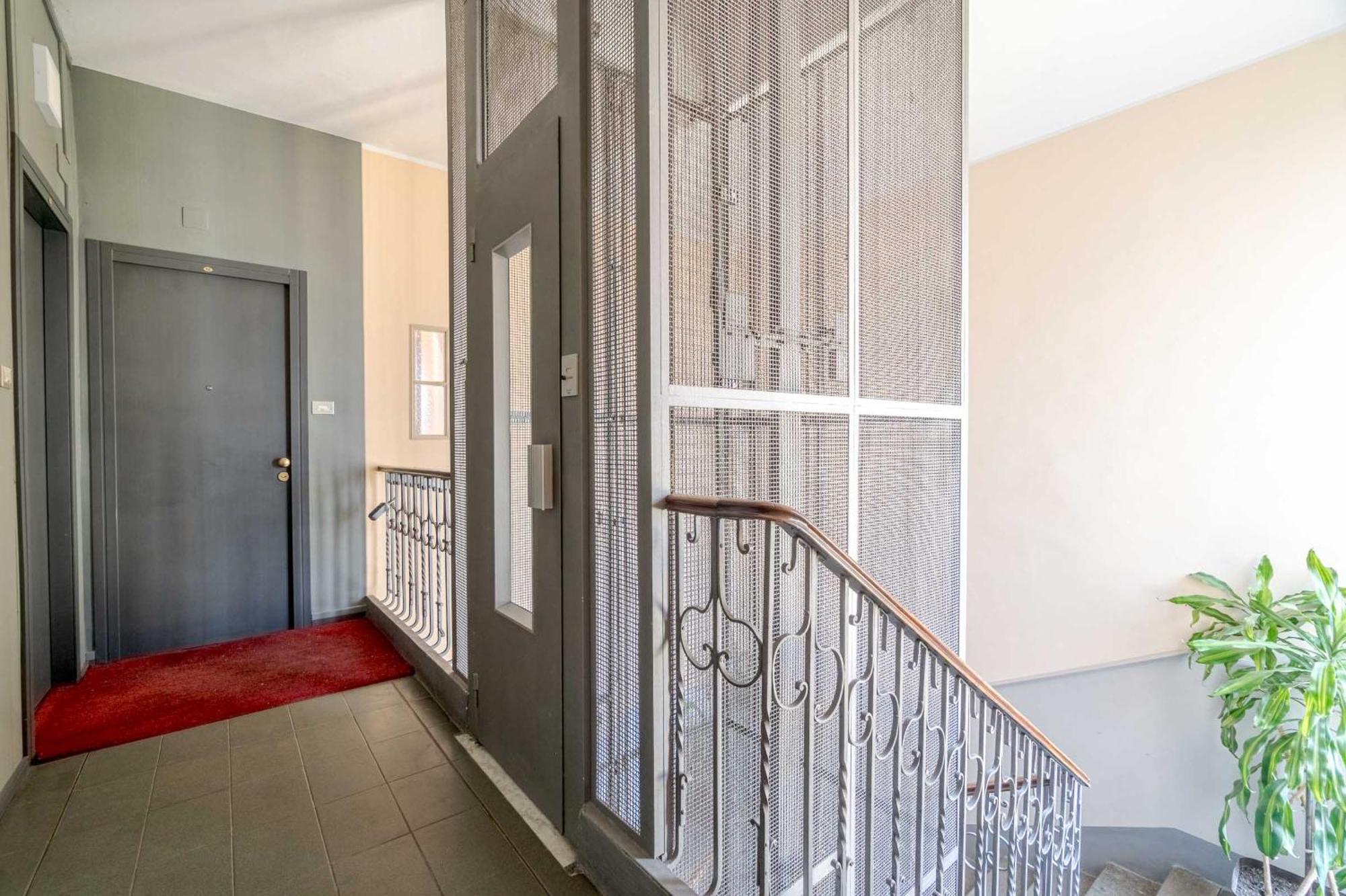 Casa Valeggio Attic Apt Few Steps From Porta Nuova Apartment Turin Exterior photo